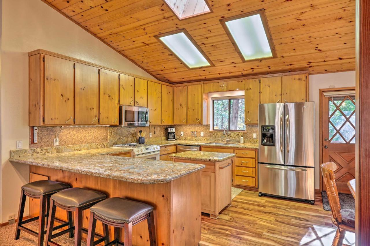 Quiet Twain Harte Cabin With Deck And Forest Views! Eksteriør billede